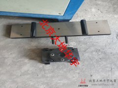 電液式壓力試驗(yàn)機(jī)30噸300KN混凝土壓力機(jī)